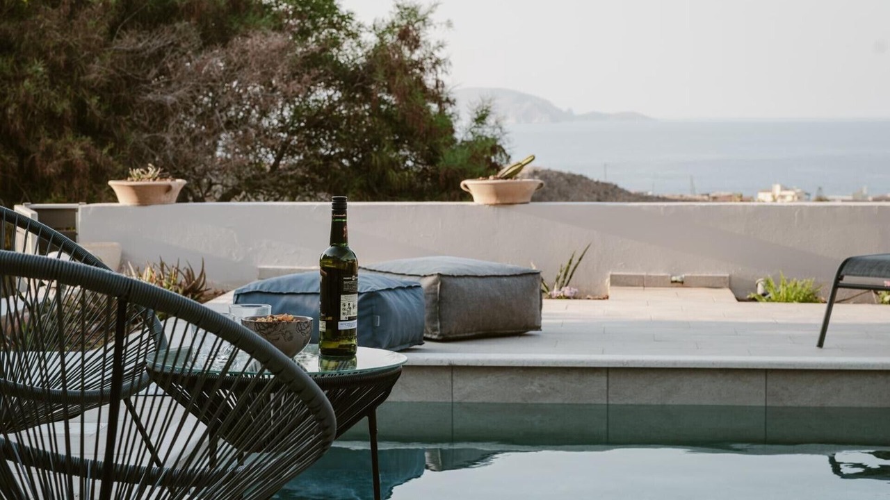 Photo of Patio Balcony in Vathianos Kampos