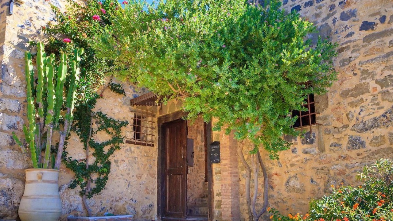 Photo of Outdoor in Anatoli