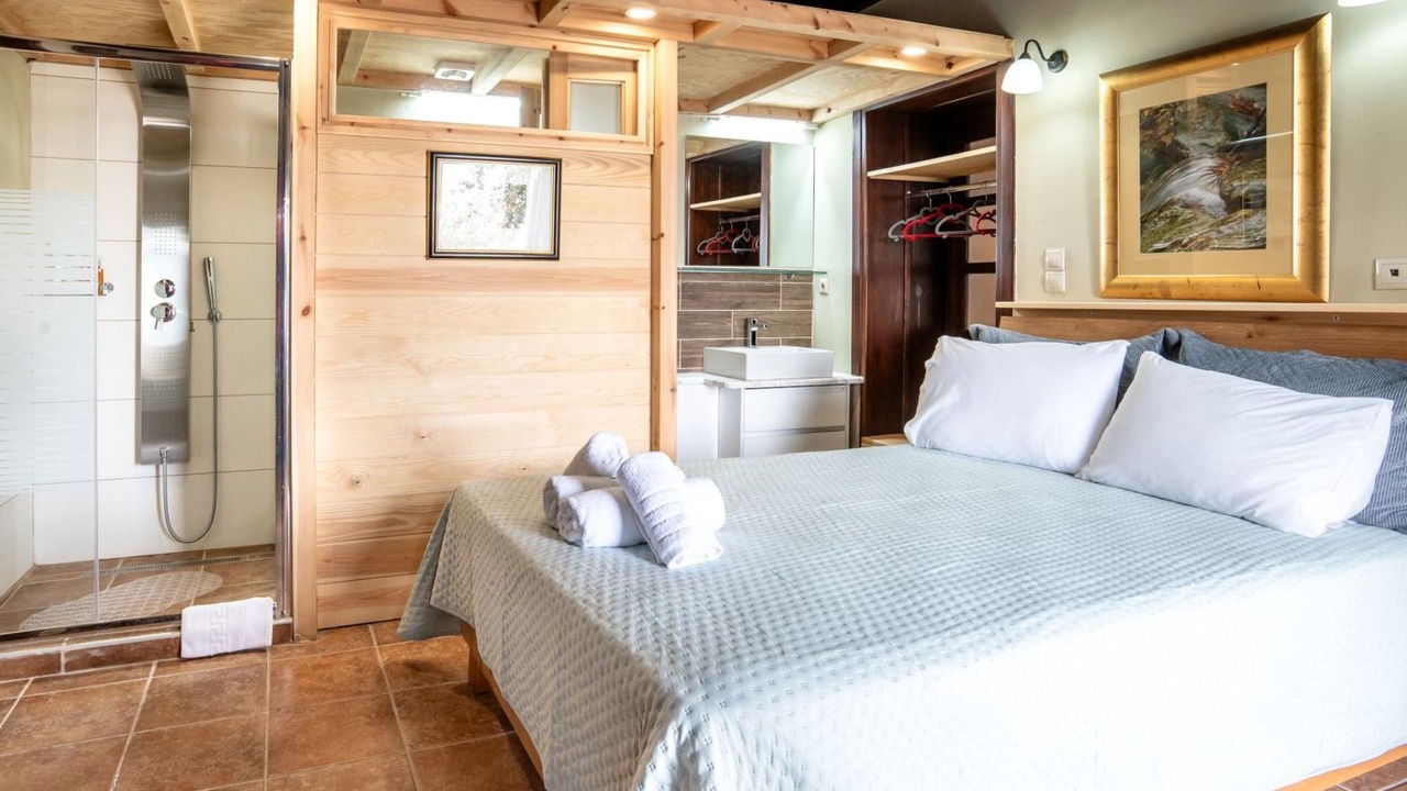 Photo of Bedroom in Anatoli