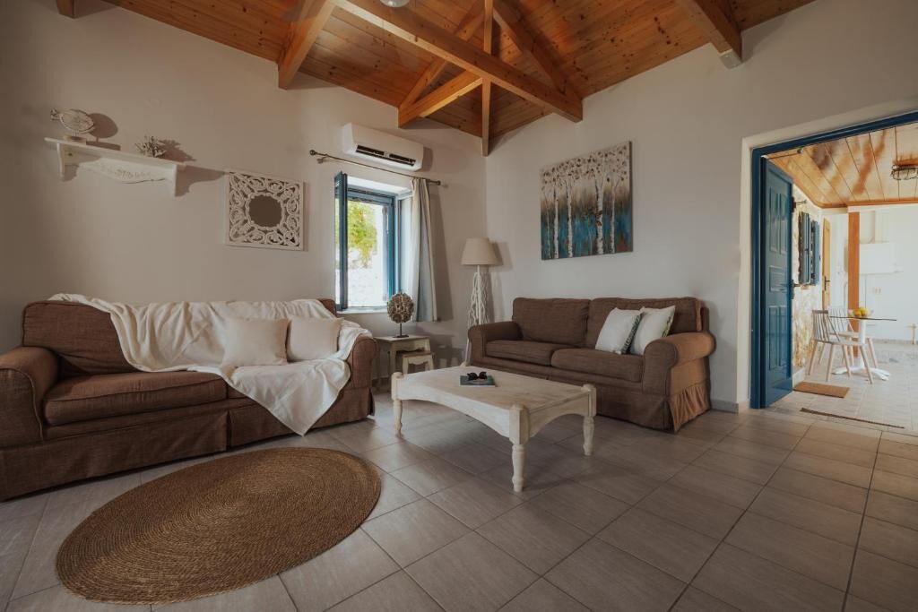 Photo of Livingroom in Nidri