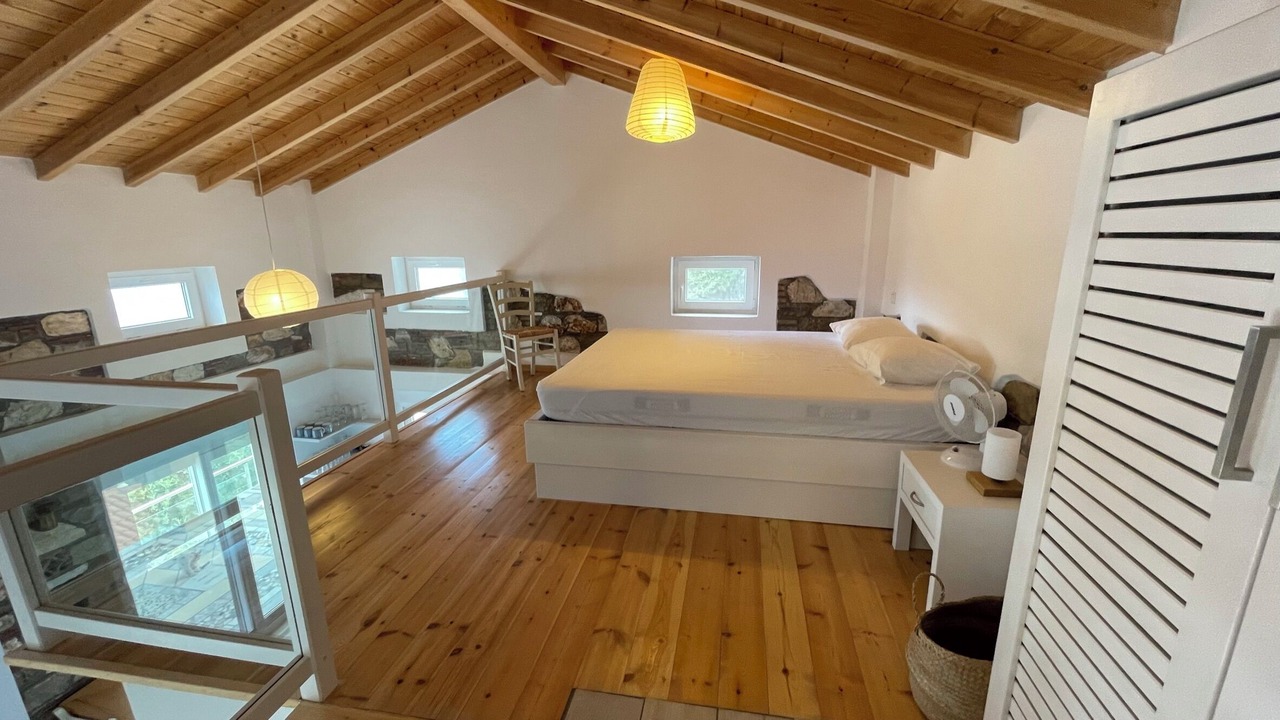 Photo of Bedroom in Karlovassi