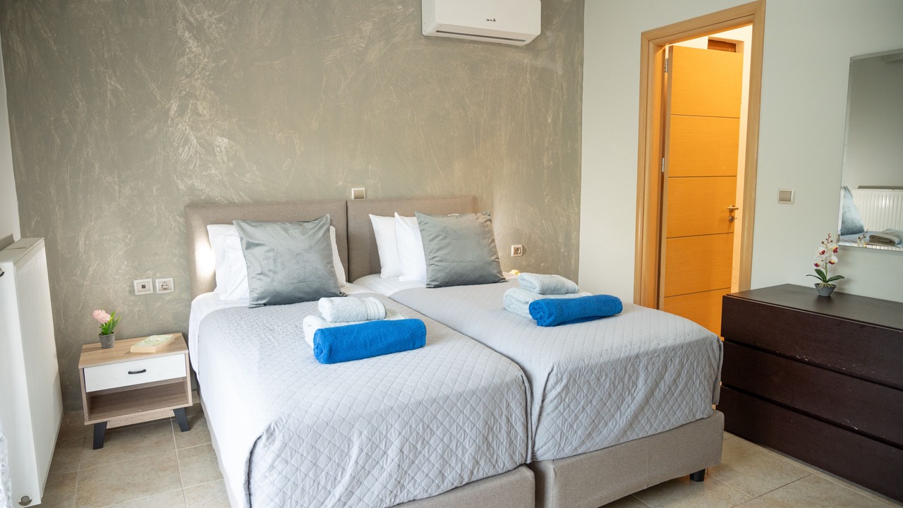 Photo of Bedroom in Petaloudes