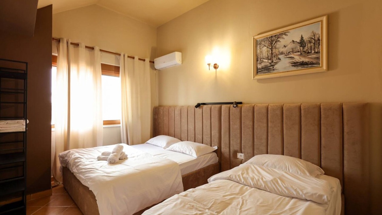 Photo of Bedroom in Golem
