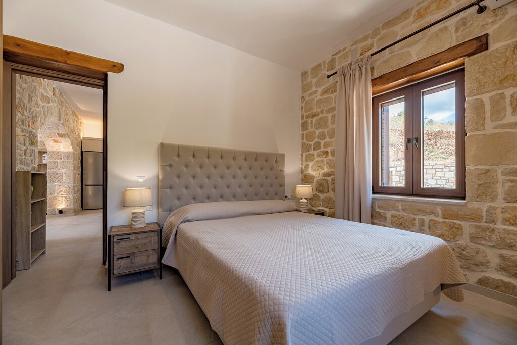 Photo of Bedroom in Skinaria