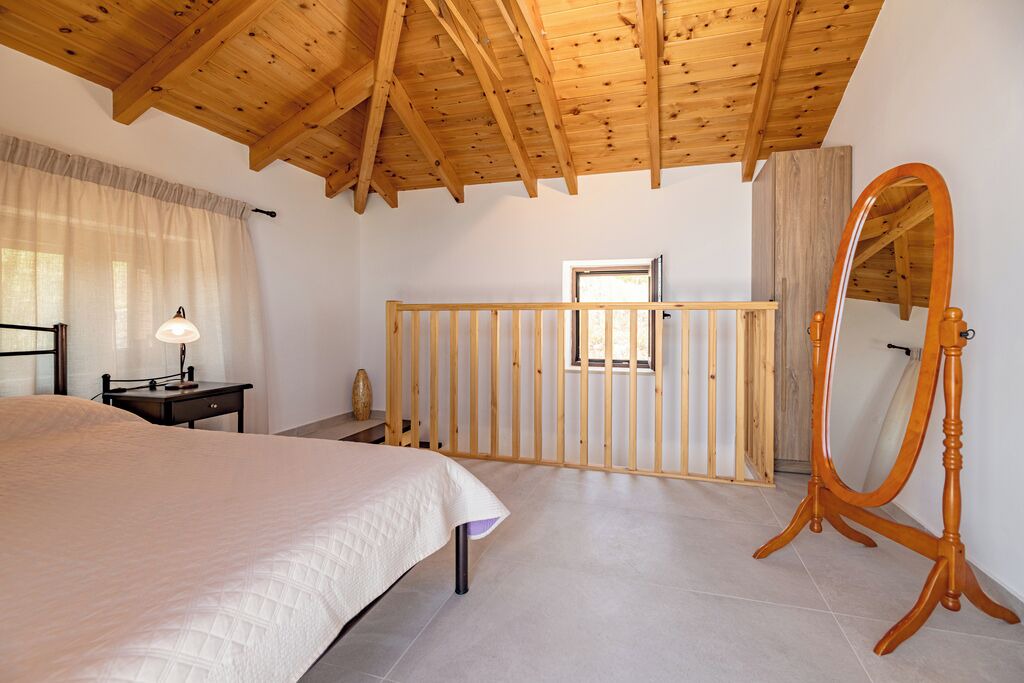 Photo of Bedroom in Skinaria