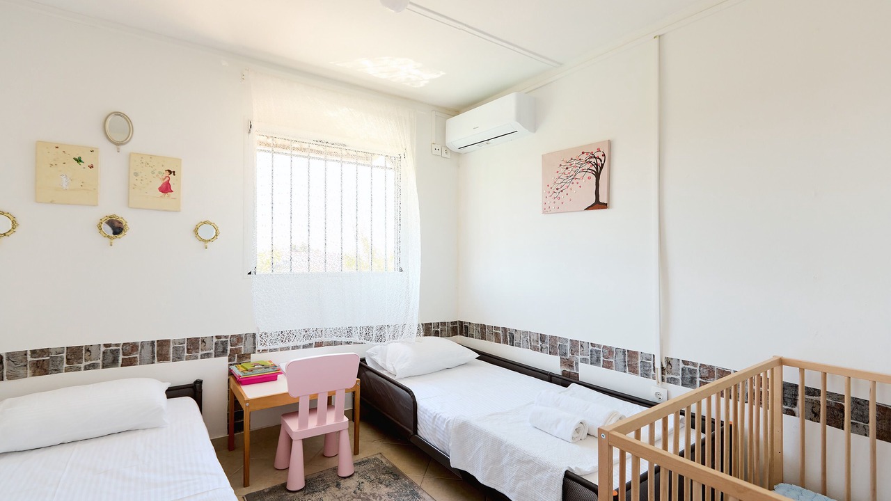 Photo of Bedroom in Nea Propontida