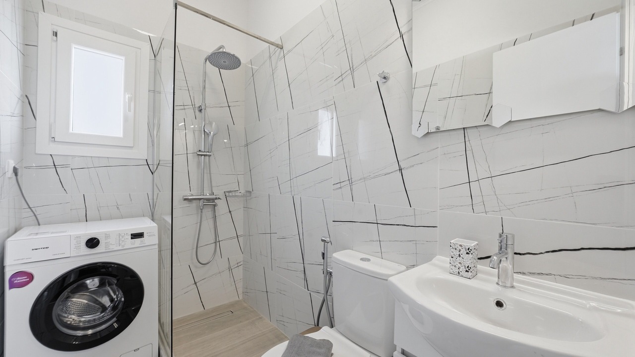 Photo of Bathroom in Linia