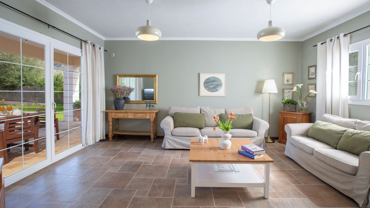 Photo of Livingroom in Nidri