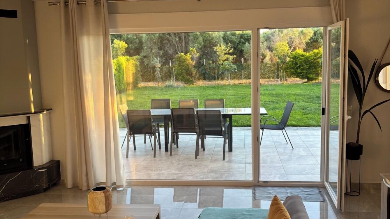 Photo of Livingroom in Nea Propontida
