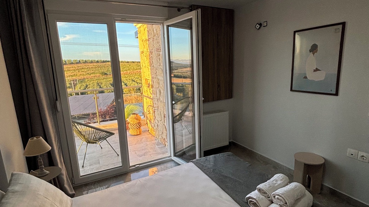 Photo of Bedroom in Nea Propontida