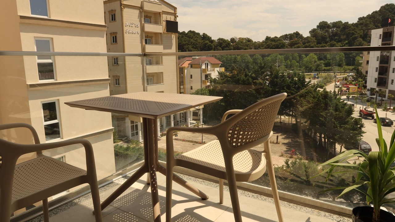 Photo of Outdoor in Golem