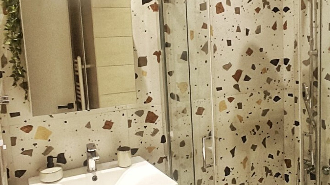 Photo of Bathroom in Volos City Centre