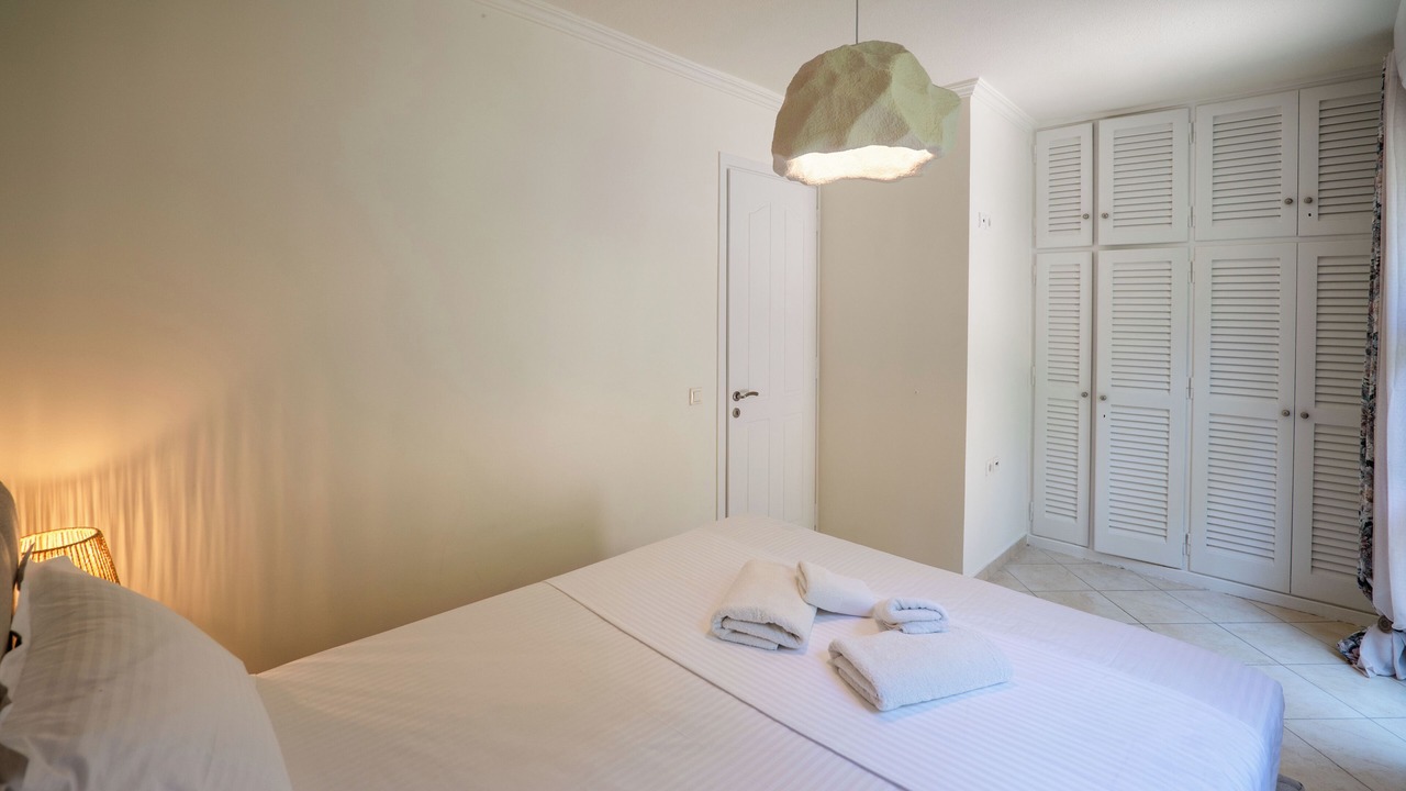 Photo of Bedroom in Parelia