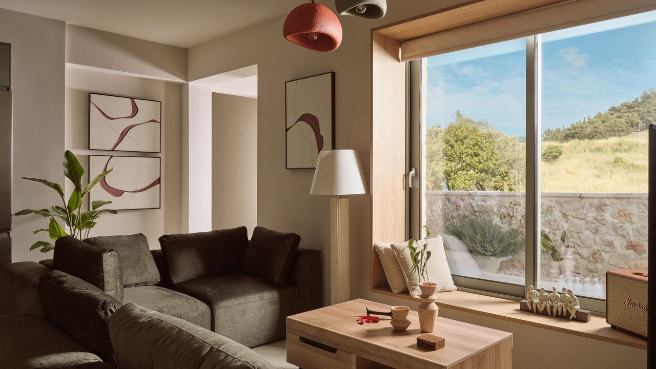 Photo of Livingroom in Ano Volimes