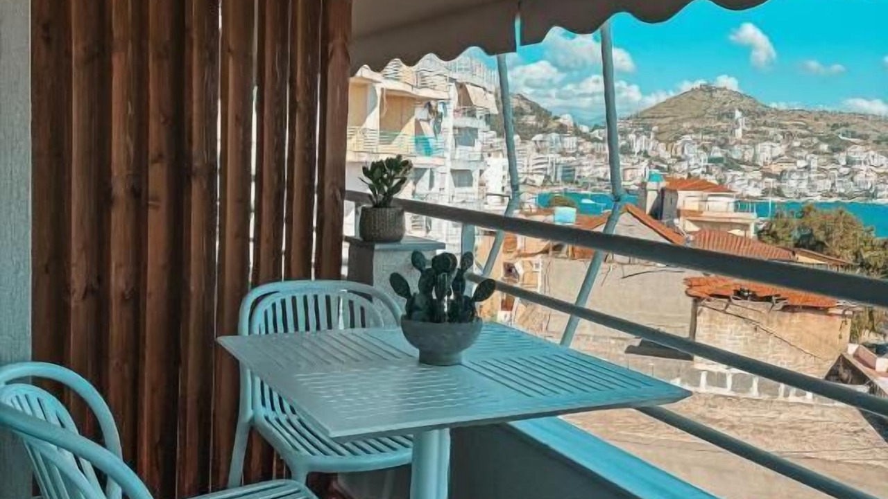 Photo of Patio Balcony in Qender