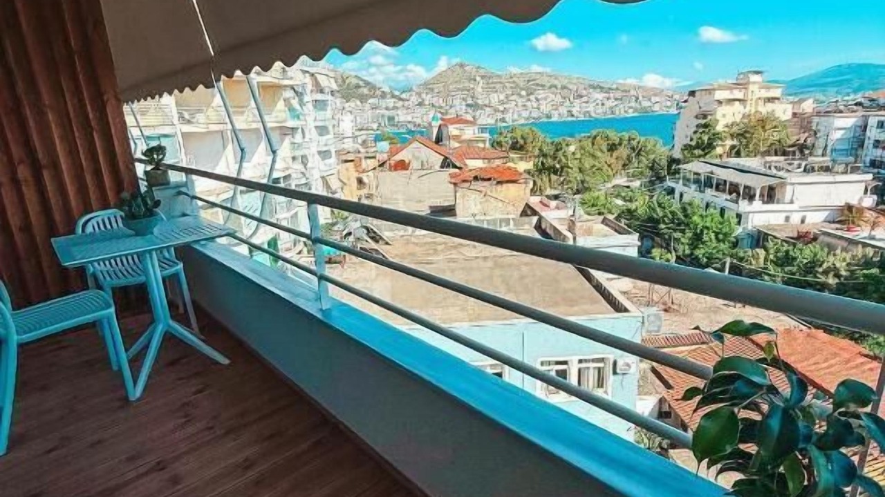 Photo of Patio Balcony in Qender
