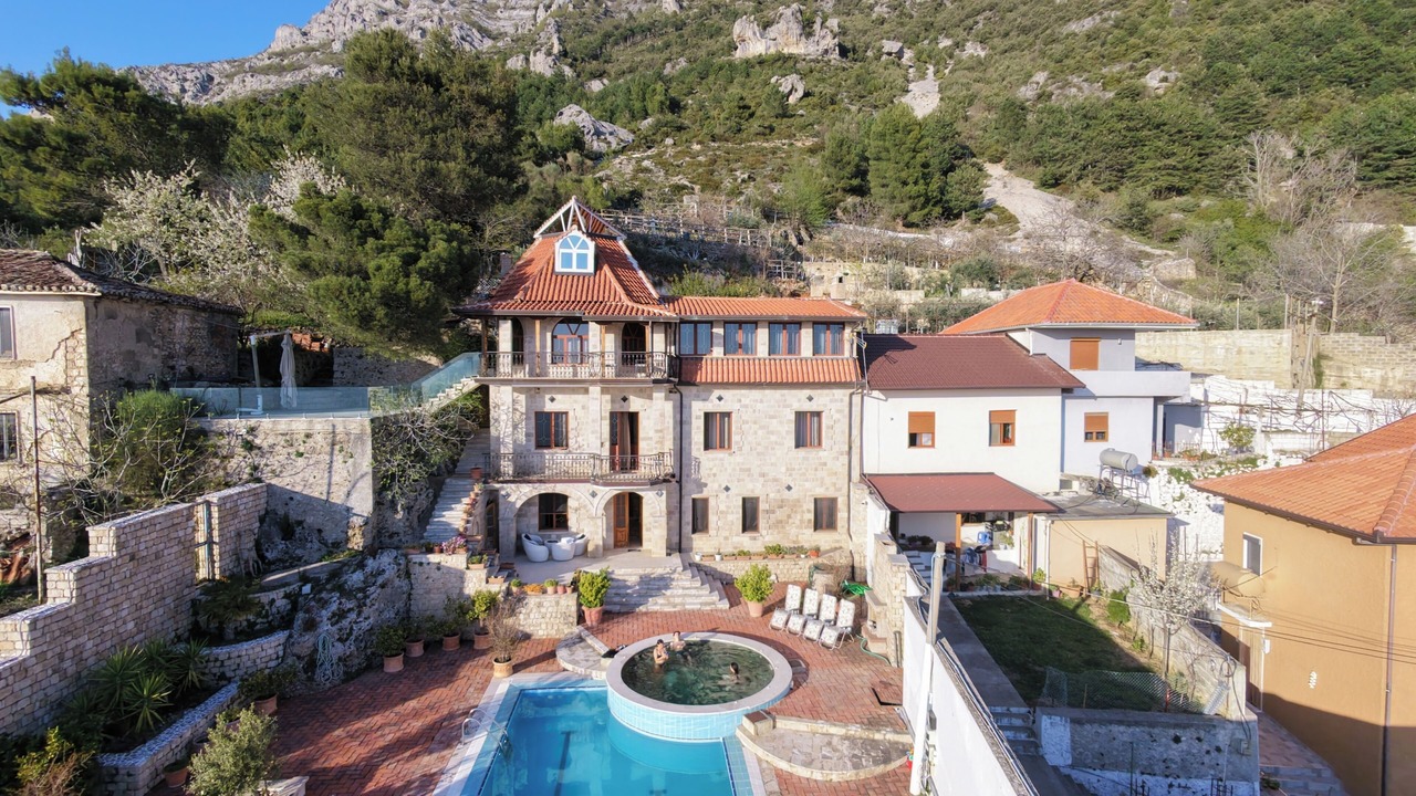 Photo of Outdoor in Kruje