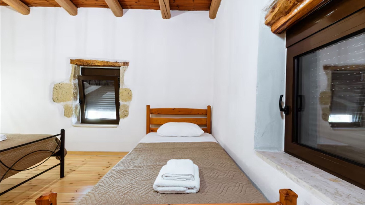 Photo of Bedroom in Pemonia