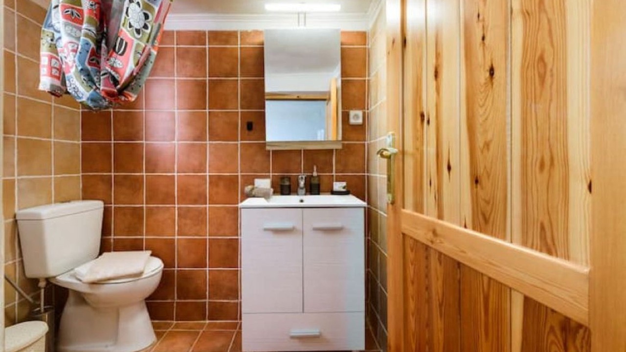 Photo of Bathroom in Pemonia