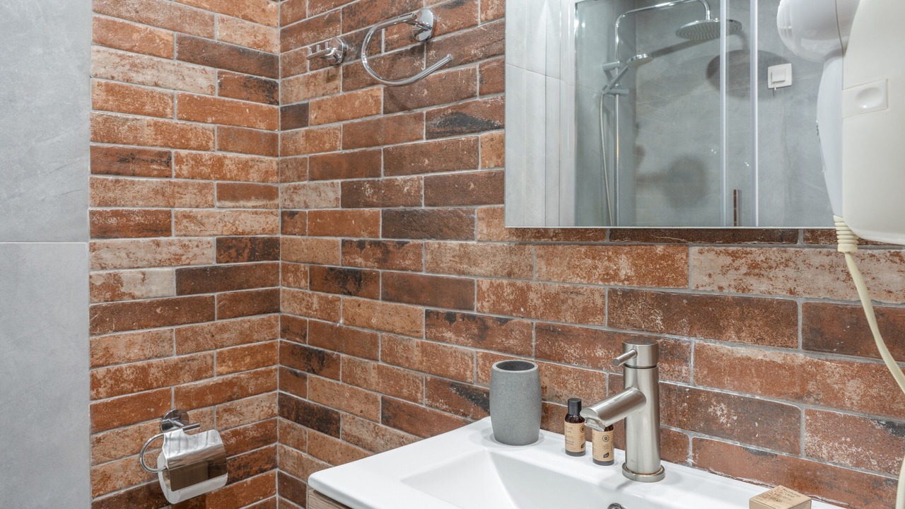 Photo of Bathroom in Menetai