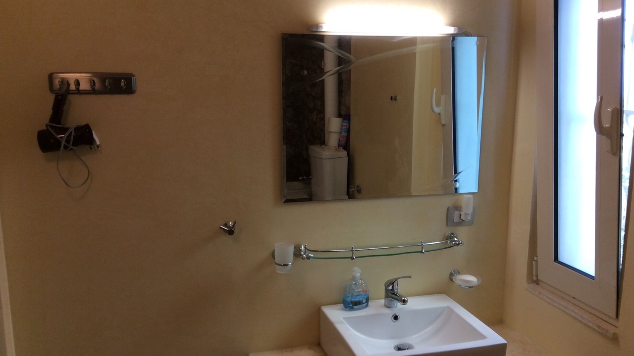 Photo of Bathroom in Vuno
