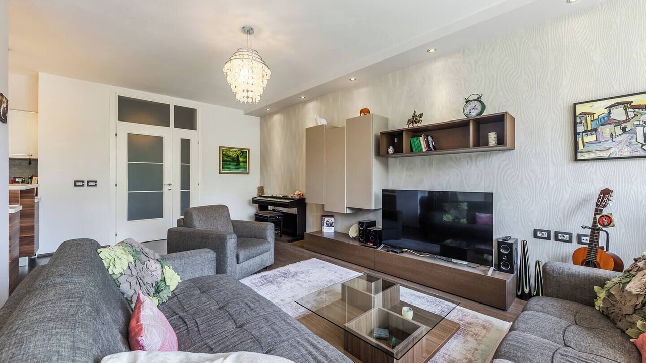 Photo of Livingroom in Blloku