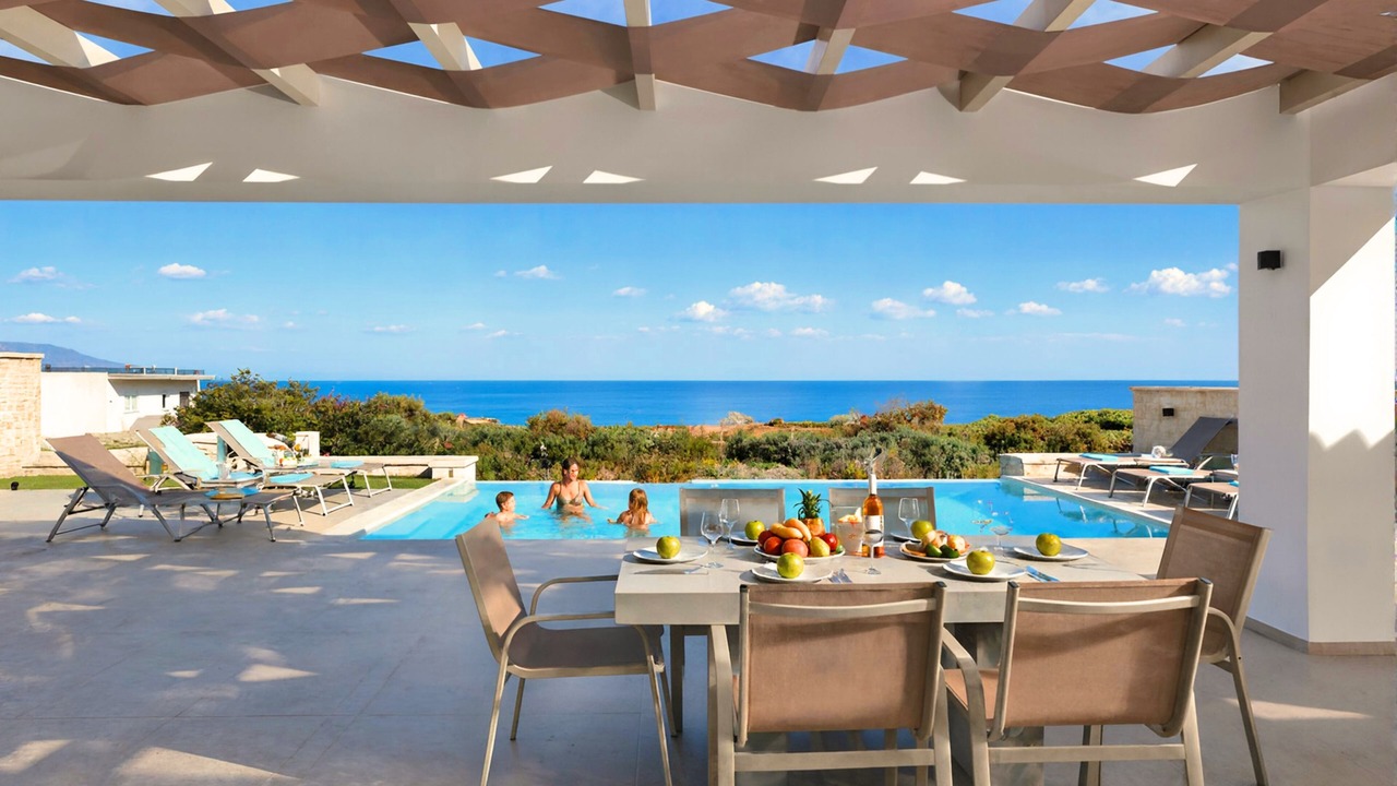Photo of Outdoor in Dramia