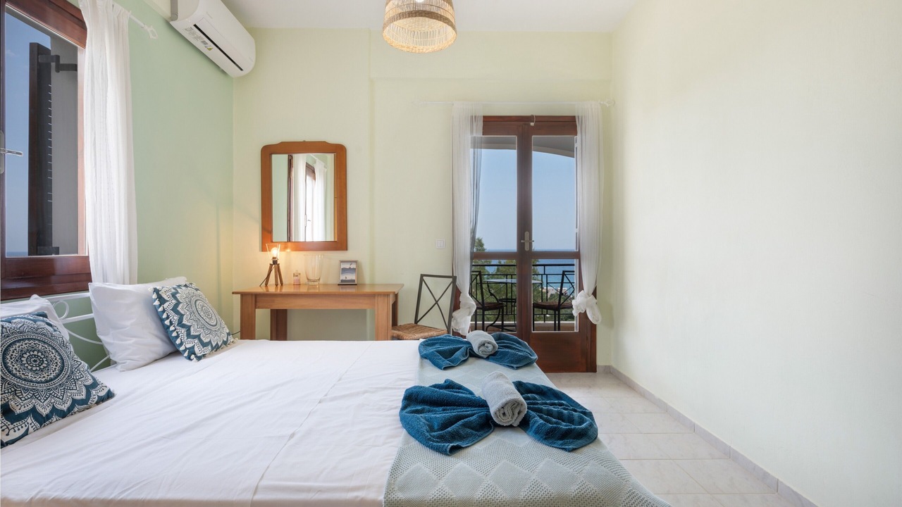 Photo of Bedroom in Viannos