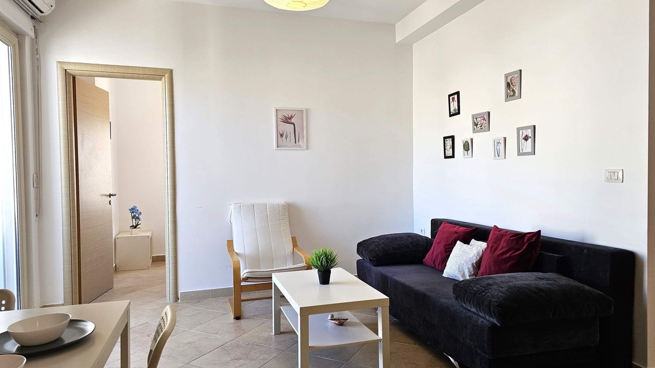 Photo of Livingroom in Sarande