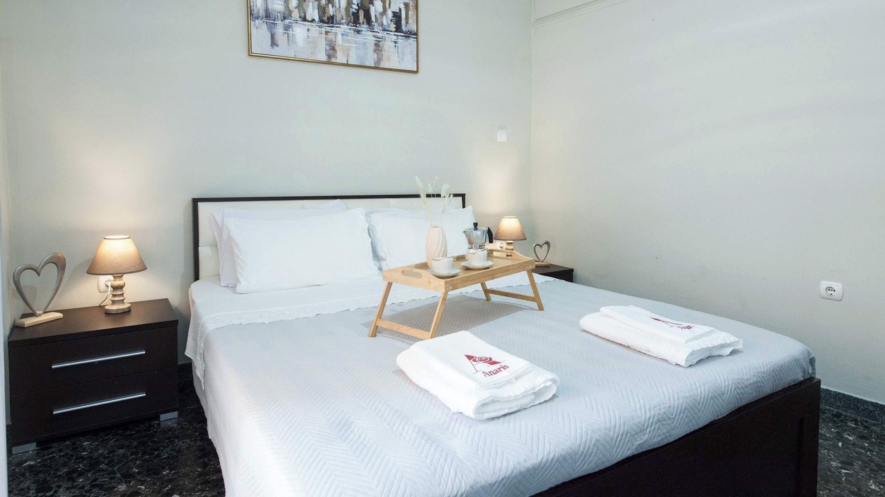 Photo of Bedroom in Keratsini-Drapetsona