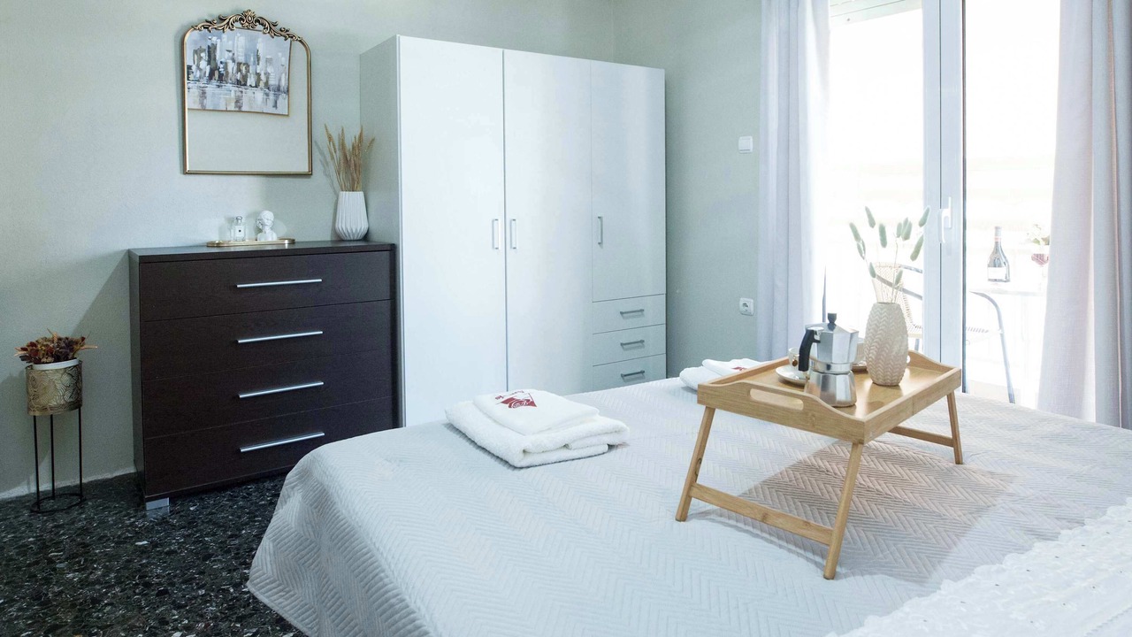 Photo of Bedroom in Keratsini-Drapetsona