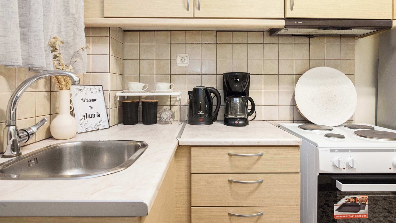 Photo of Kitchen in Keratsini-Drapetsona
