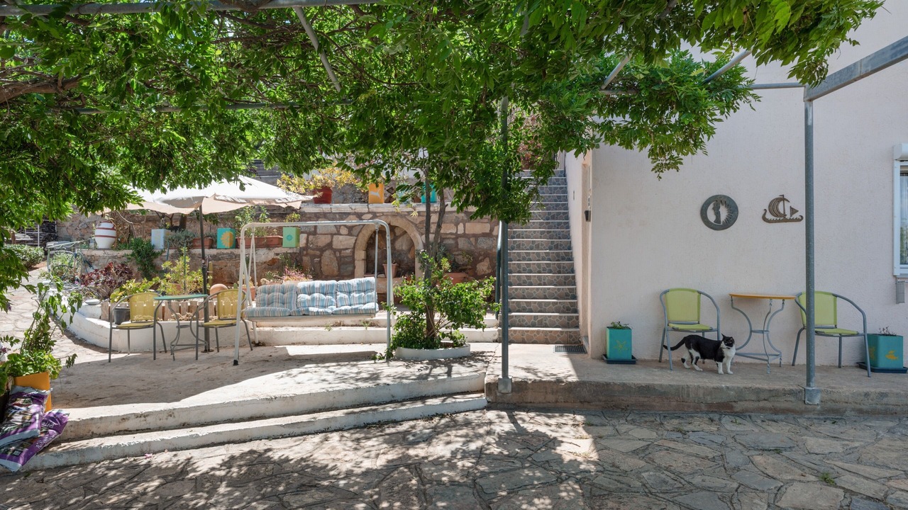 Photo of Patio Balcony in Katsikia