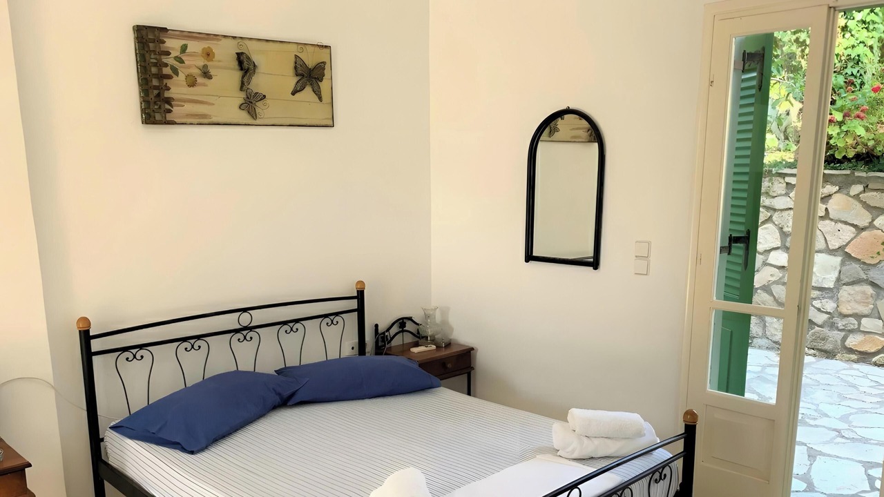 Photo of Bedroom in Platrithias