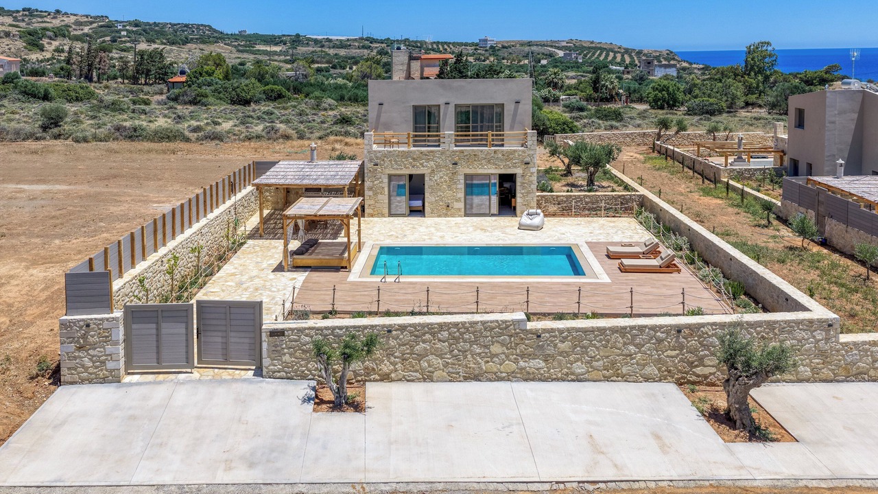 Photo of Outdoor in Minoa Pediada