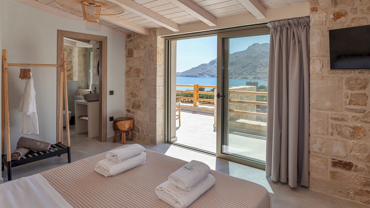 Photo of Bedroom in Minoa Pediada