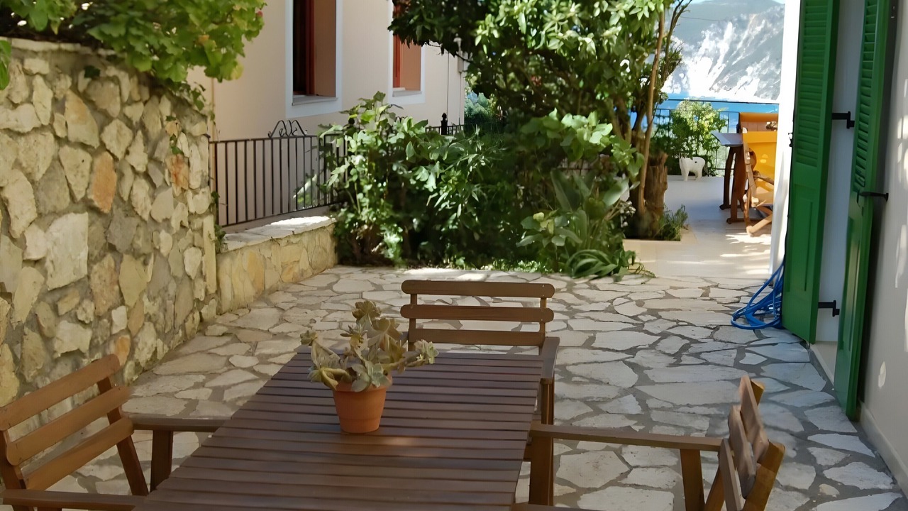Photo of Outdoor in Platrithias