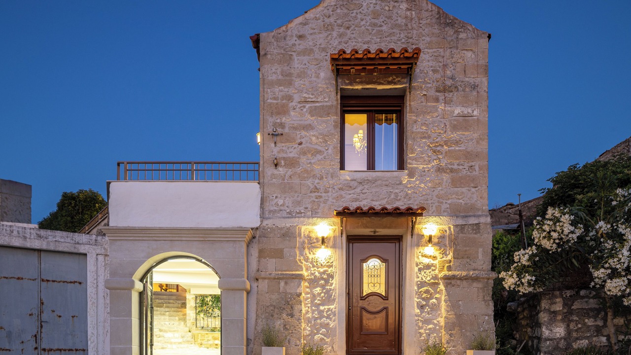Photo of Outdoor in Monopari