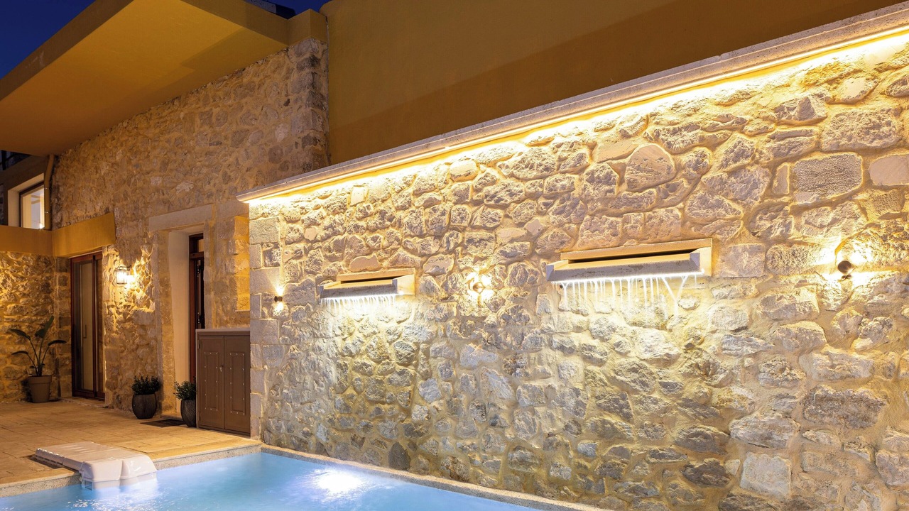 Photo of Outdoor in Monopari