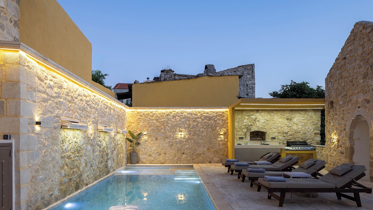 Photo of Outdoor in Monopari