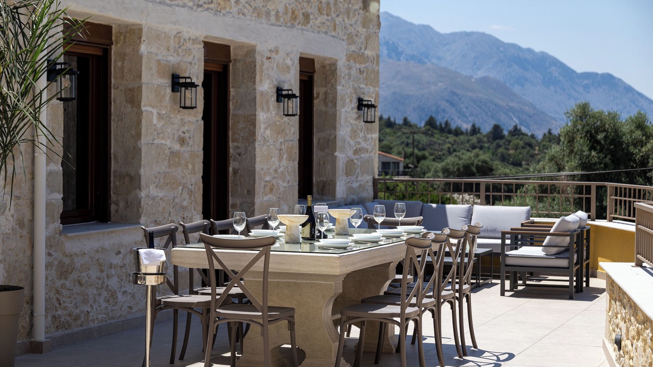 Photo of Outdoor in Monopari