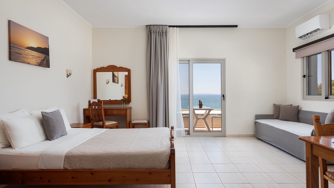 Photo of Bedroom in Fragkokastello