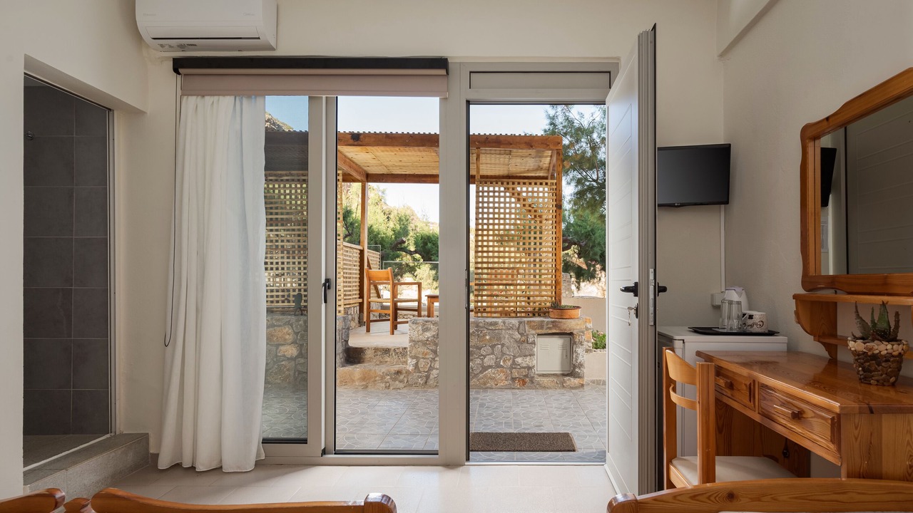 Photo of Bedroom in Fragkokastello