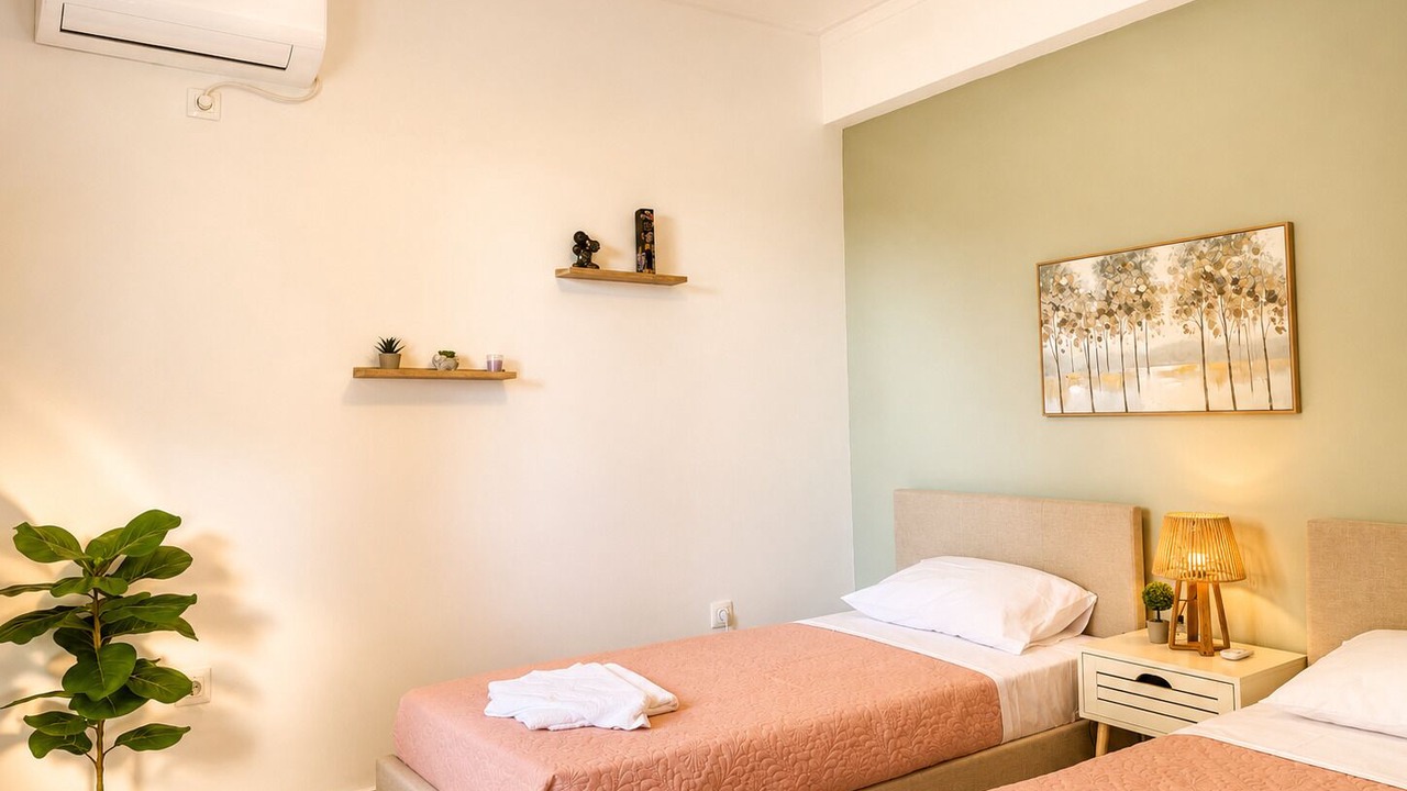 Photo of Bedroom in Saronida