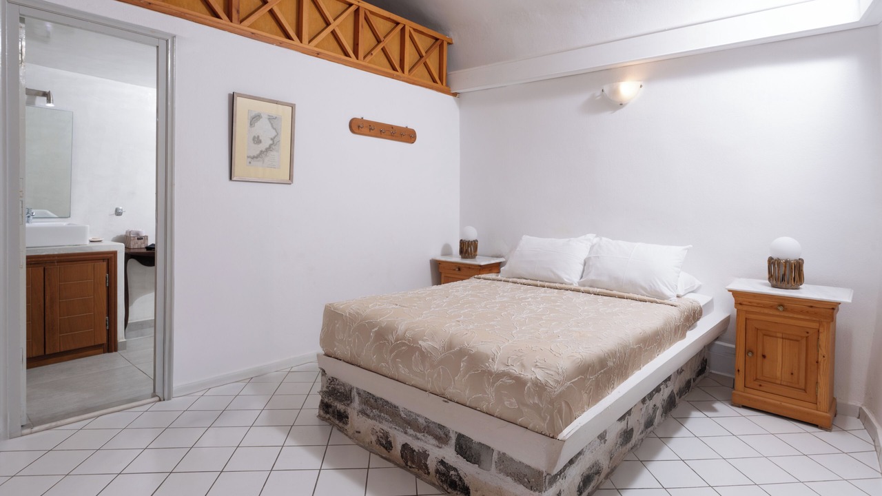 Photo of Bedroom in Imerovigli