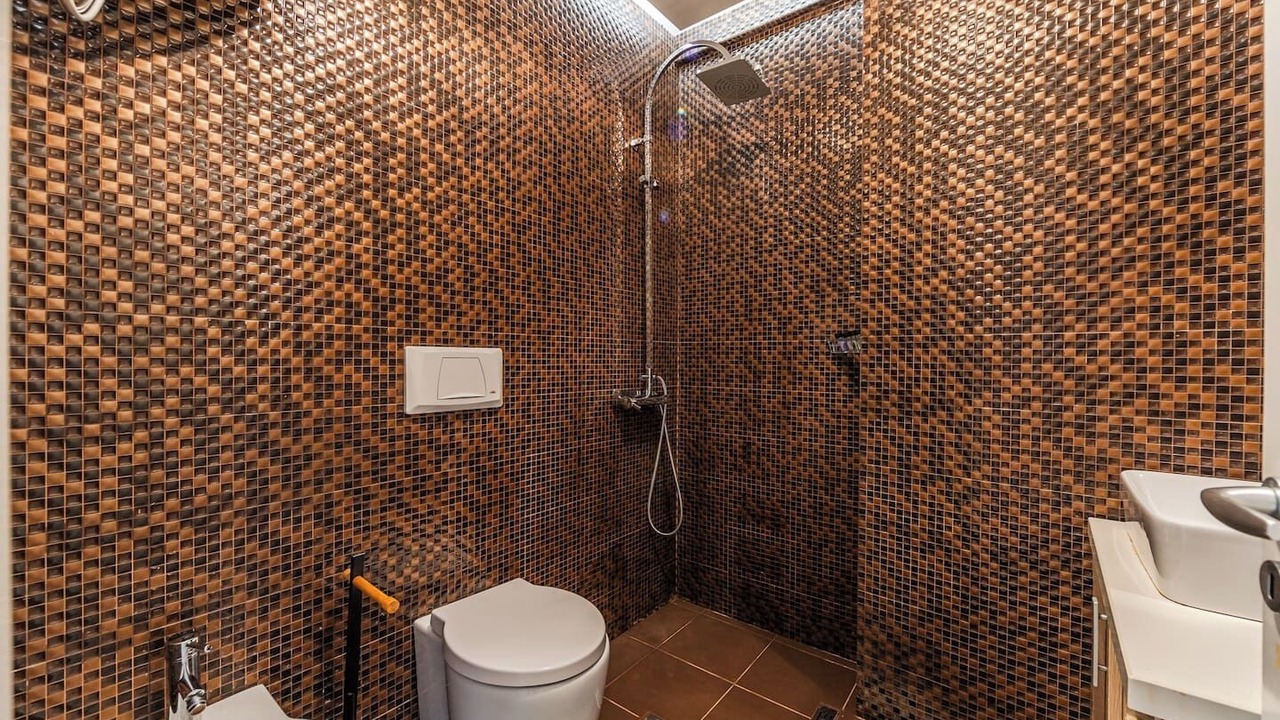 Photo of Bathroom in Orikum