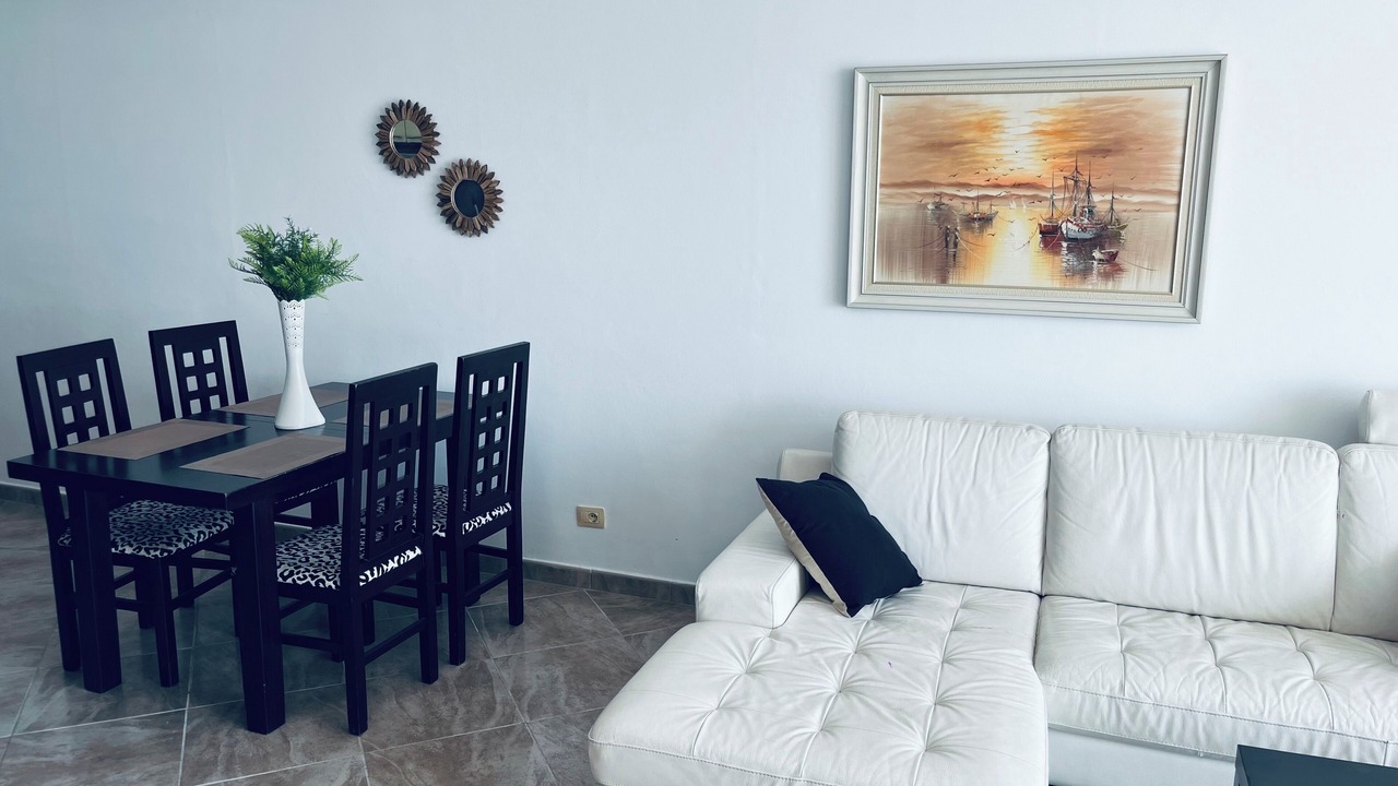 Photo of Livingroom in Qender
