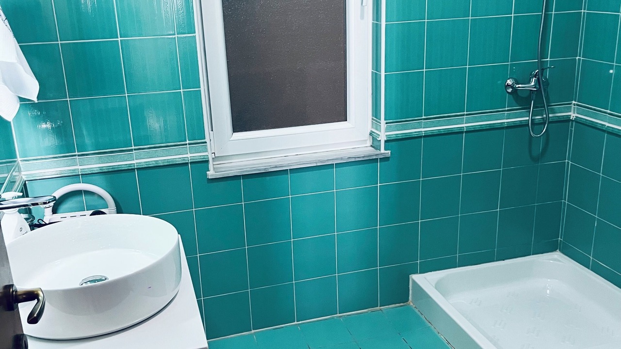 Photo of Bathroom in Qender