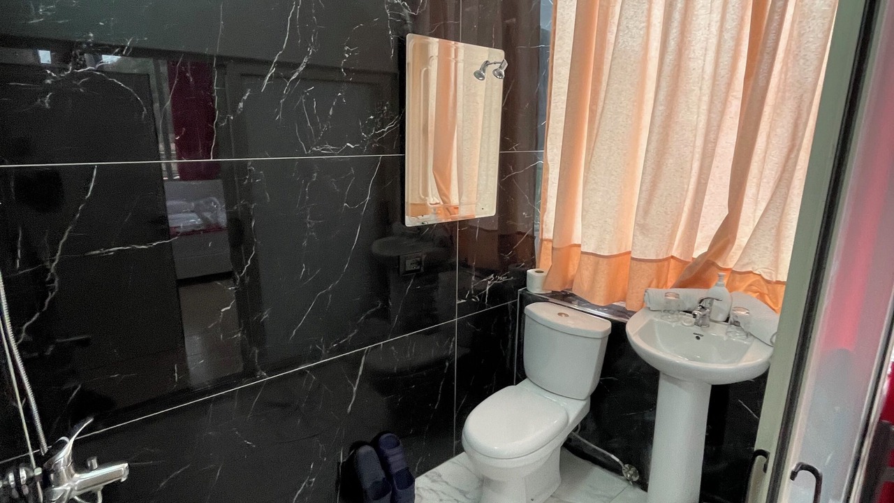 Photo of Bathroom in Mbrostar-Urë