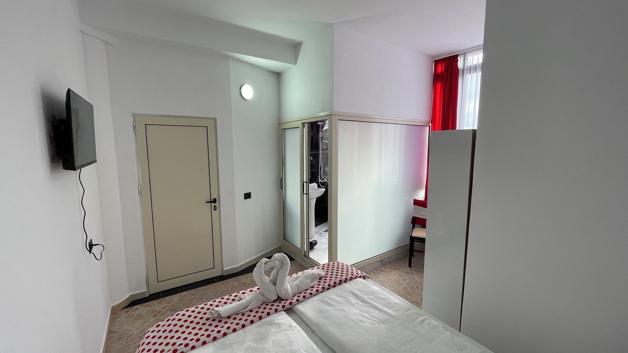 Photo of Bedroom in Mbrostar-Urë